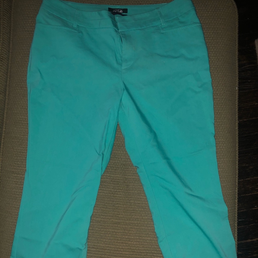Casual Turquoise Capri Pants